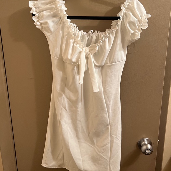 White Missguided Dress Size Large - Picture 1 of 2